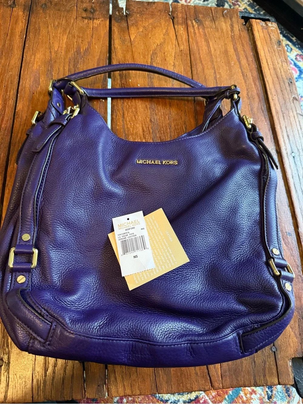 Michael Kors Deep Purple (Iris, Bedford) Leather Shoulder Bag Gold Hardware EUC